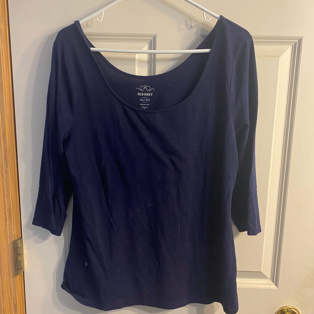 Old Navy dark blue scoop neck 3/4 length sleeve tee